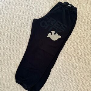FREE CITY Black Sweats